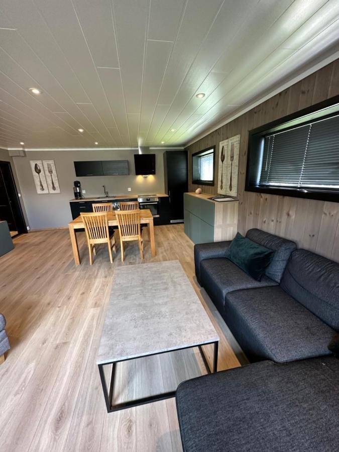 Lom Apartment Bagian luar foto
