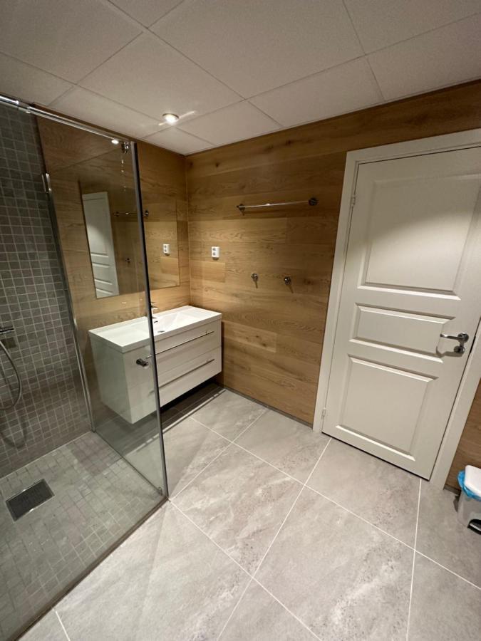 Lom Apartment Bagian luar foto